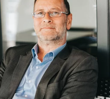 Fashion For Men Over 50: Tricks To Upgrade Your Wardrobe